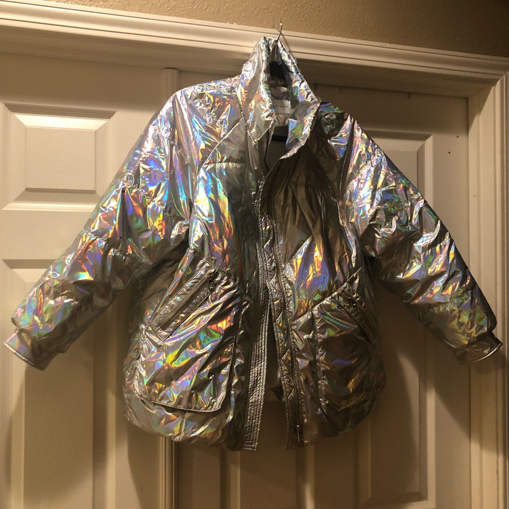 Lattelier XL holographic silver puffer coat.